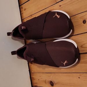 NWOT Puma slip on sneakers, maroon, size 7.5